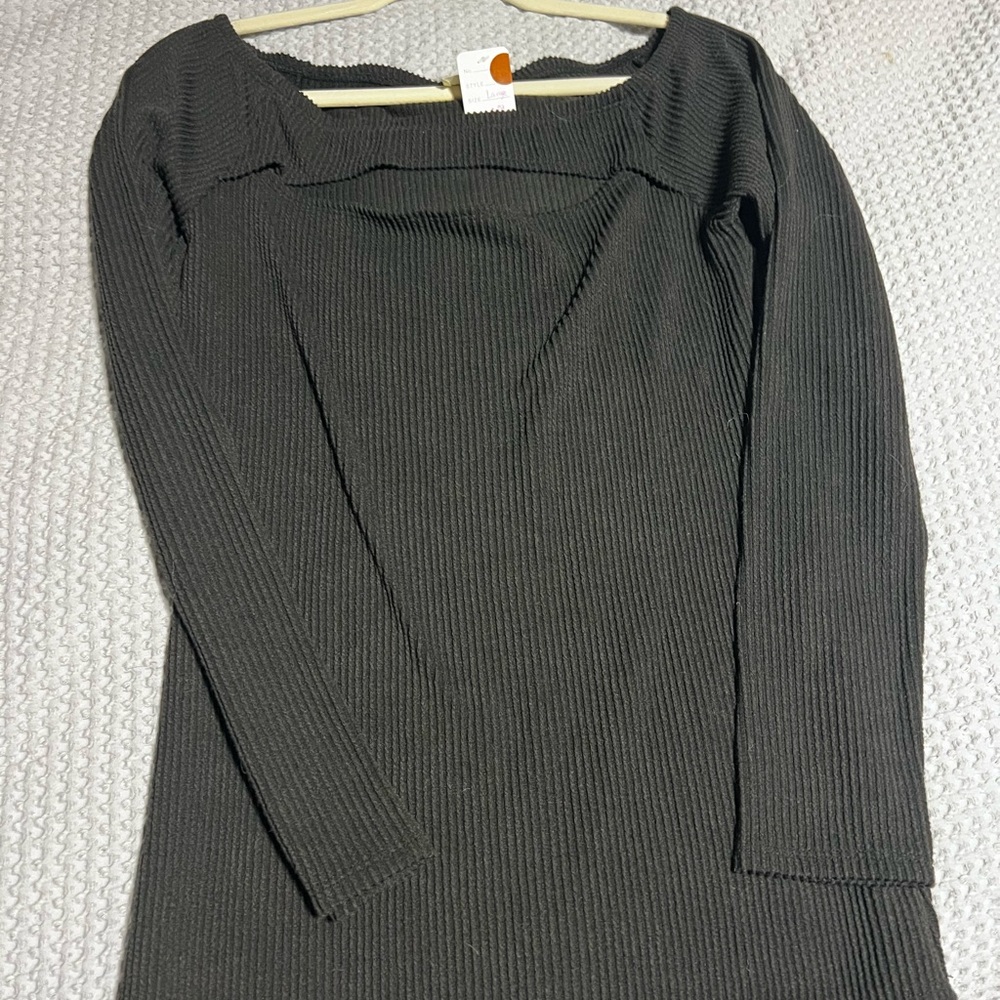 Elegant Black Ribbed Women's Blouse